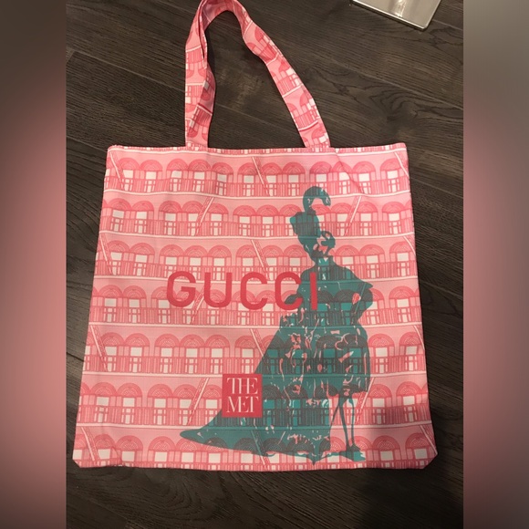 Gucci beauty gift tote - Picture 6 of 10